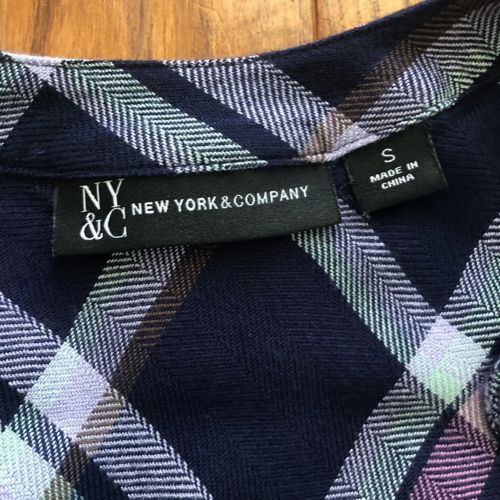 NY&C Semi Sheer tunic blouse - Picture 8 of 9